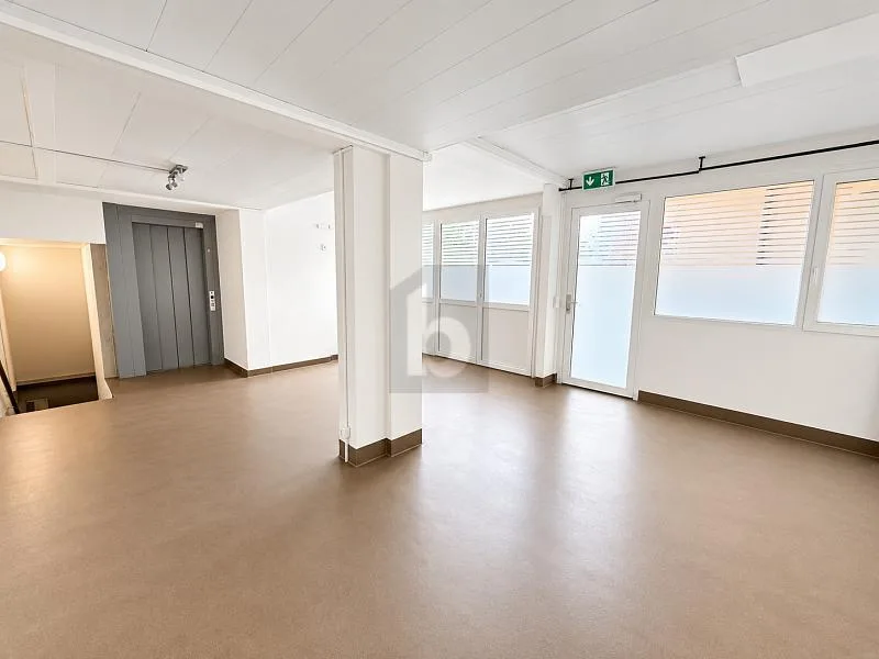ESPACE POLYVALENT ET CENTRAL – photo 2 of 6