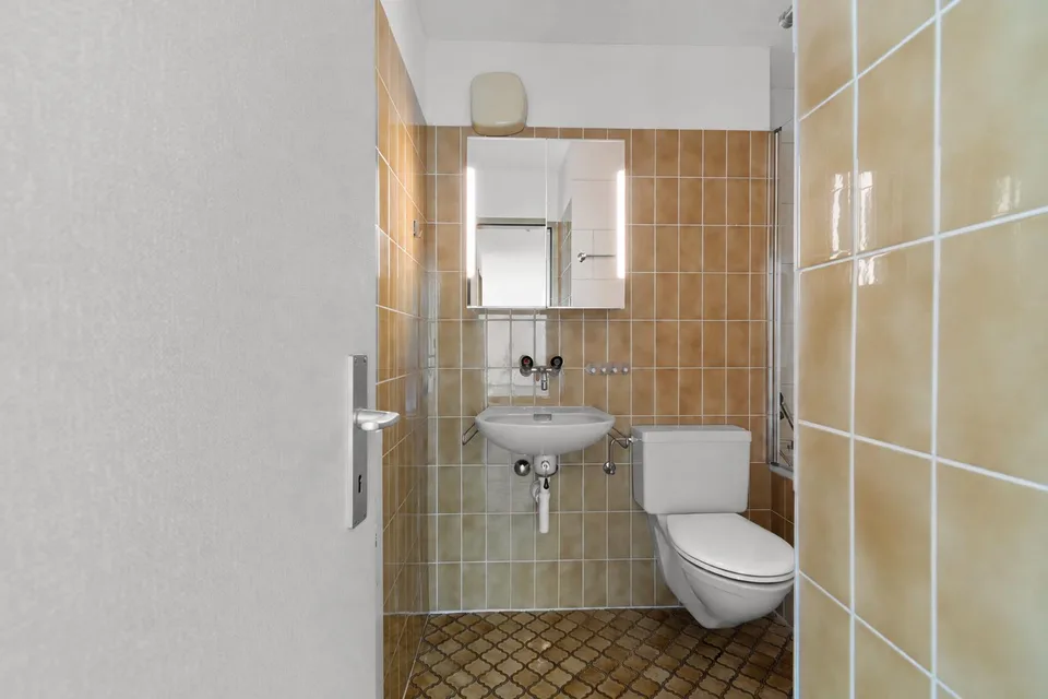 Gepflegte 2.5 Zimmer-Wohnung im Würzenbachquartier – Foto 9 von 12