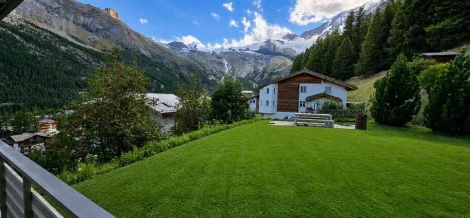 Argento con vista imbattibile sul villaggio e sull'intero panorama montano! – foto 17 di 17