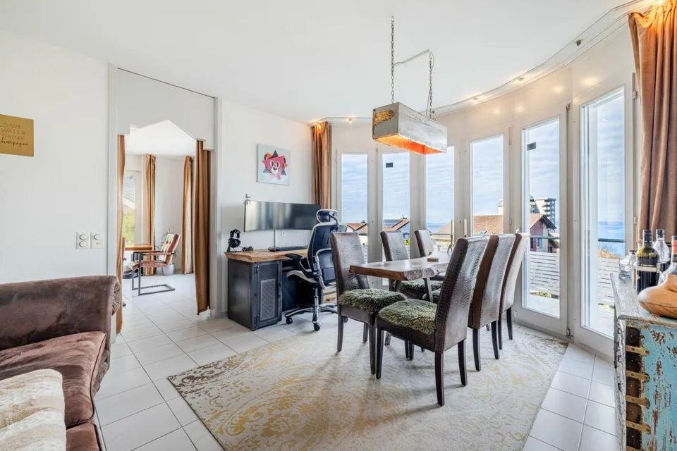 Repräsentative und einmalige Villa an Top-Wohnlage mit attraktiver Seesicht und Einliegerwohnung – Foto 19 von 30