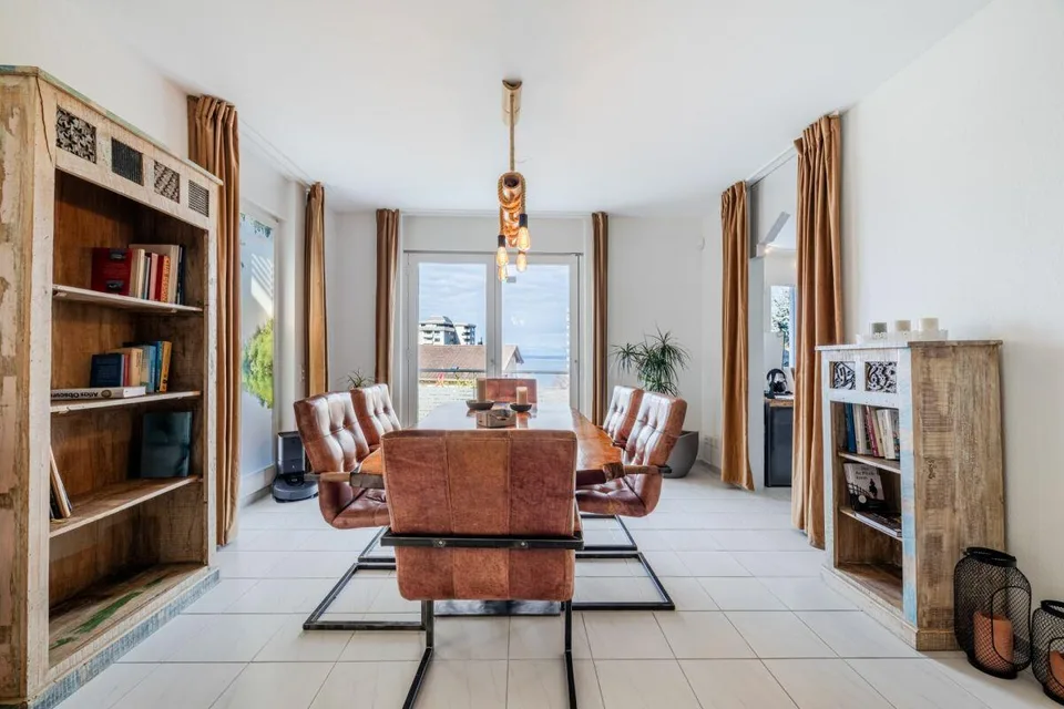 Repräsentative und einmalige Villa an Top-Wohnlage mit attraktiver Seesicht und Einliegerwohnung – Foto 18 von 30