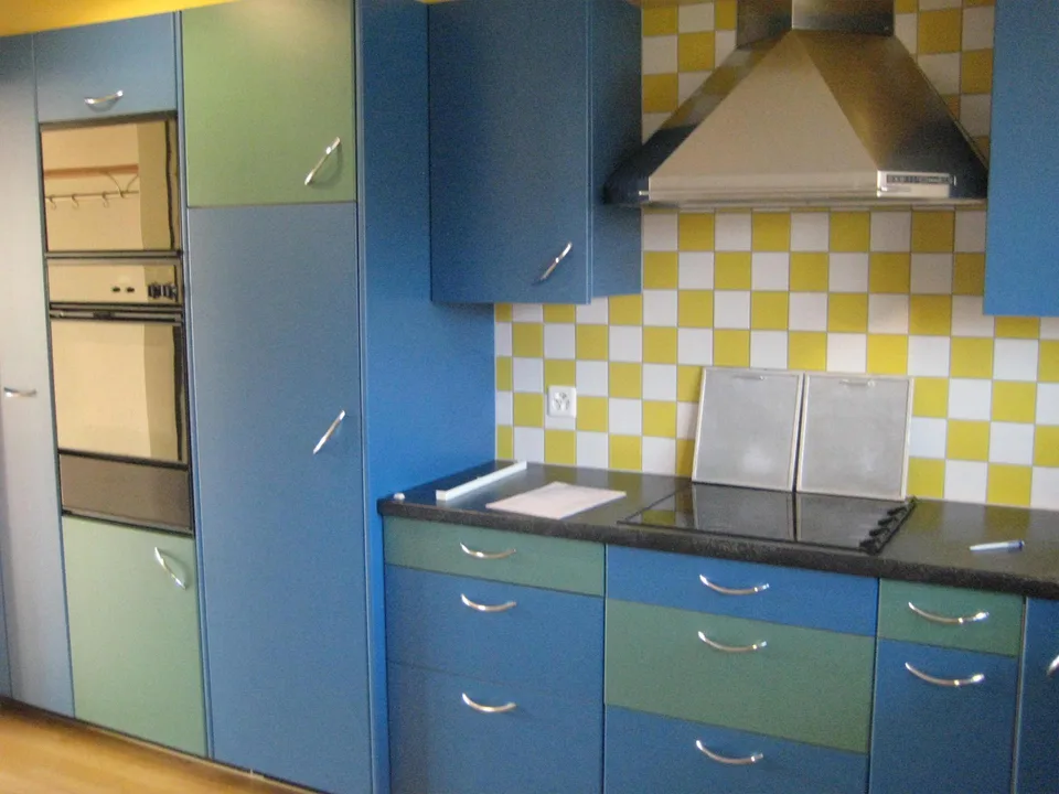 grosszügige 4.5-Zimmer-Wohnung inkl. Garagenbox + Abstellplatz – Foto 3 von 11