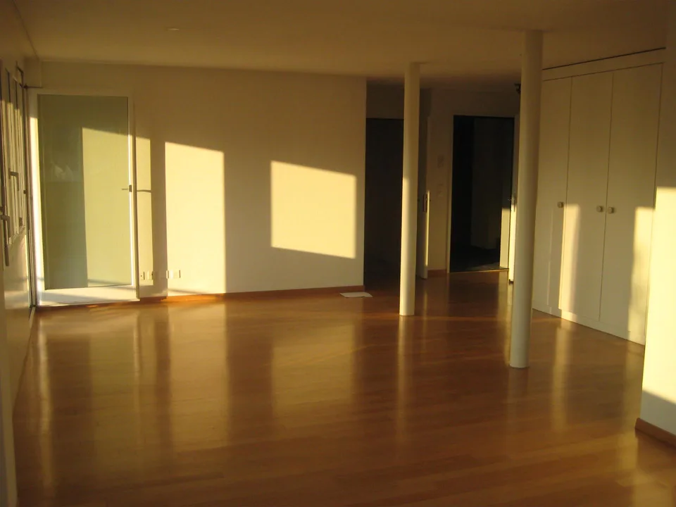 grosszügige 4.5-Zimmer-Wohnung inkl. Garagenbox + Abstellplatz – Foto 5 von 11