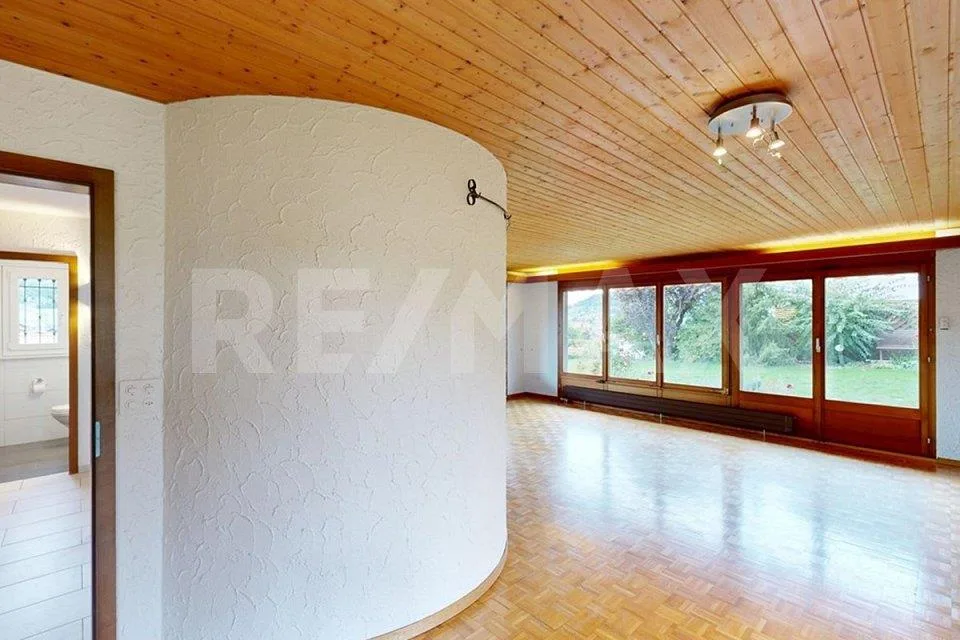 5.5 Zimmer-Einfamilienhaus am Bauzonenrand – Foto 4 von 13