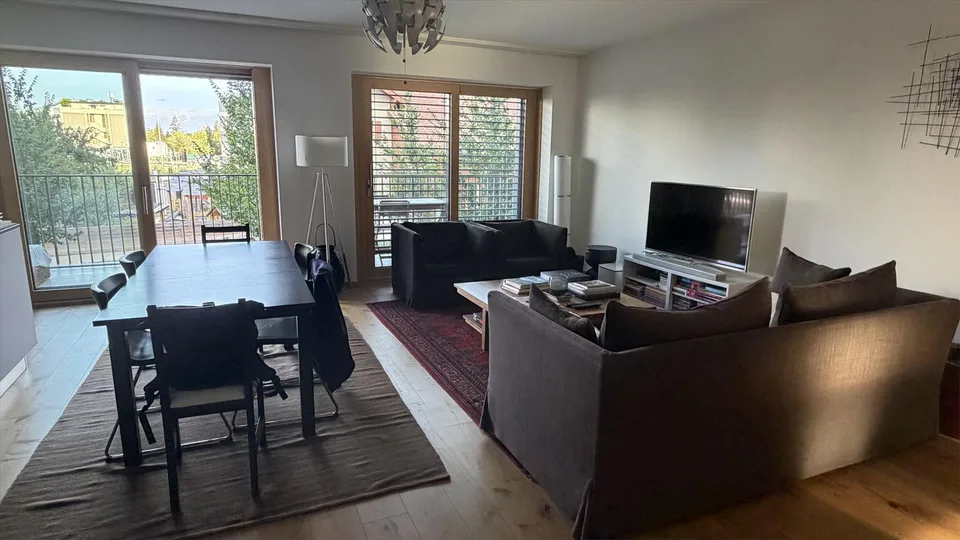 Appartamento di 5 locali, che unisce comfort e modernità a Thônex – foto 3 di 13