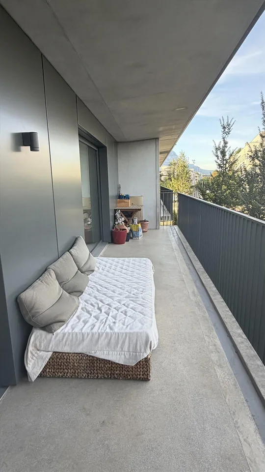 Appartamento di 5 locali, che unisce comfort e modernità a Thônex – foto 8 di 13