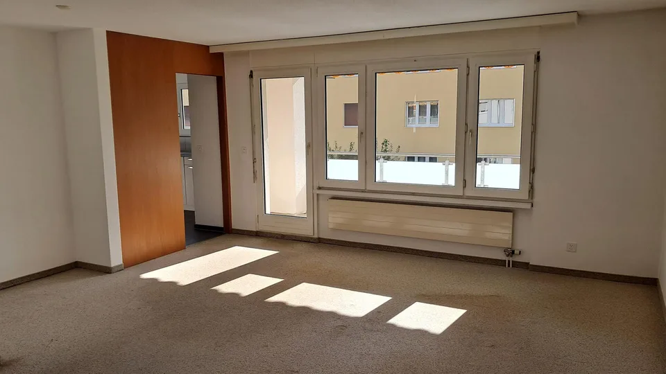 grosszügige, günstige Wohnung – Foto 4 von 17