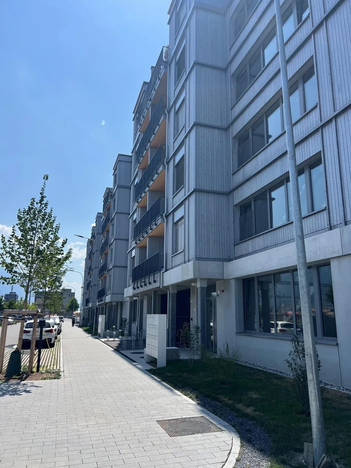 Helle 4.5-Zimmerwohnung an zentraler Lage wenige Schritte zum Bahnhof – Foto 21 von 27