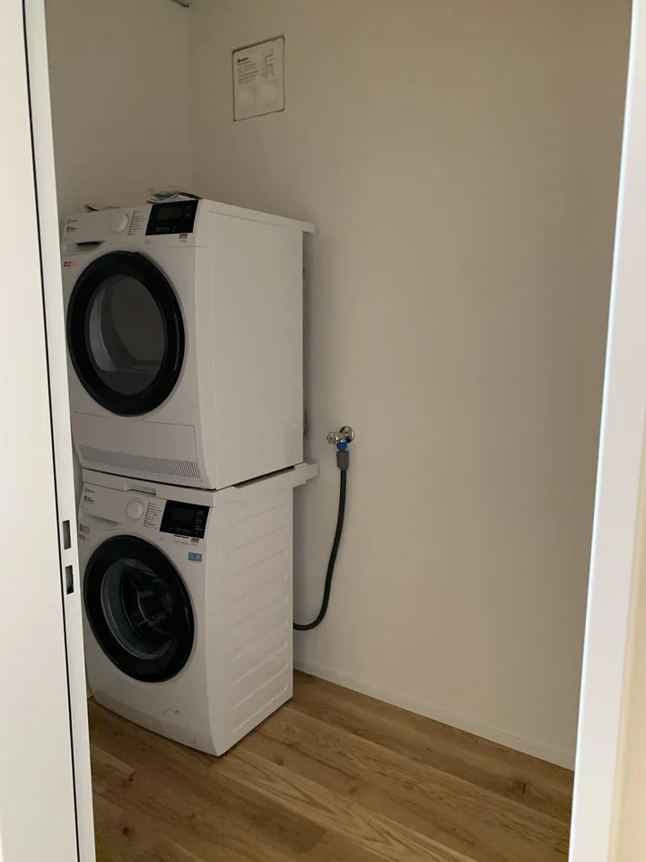 Helle 4.5-Zimmerwohnung an zentraler Lage wenige Schritte zum Bahnhof – Foto 9 von 27