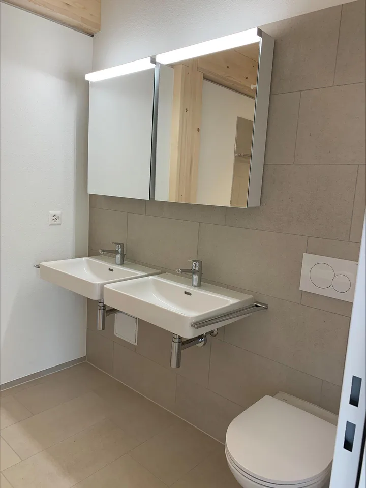 Helle 4.5-Zimmerwohnung an zentraler Lage wenige Schritte zum Bahnhof – Foto 19 von 27