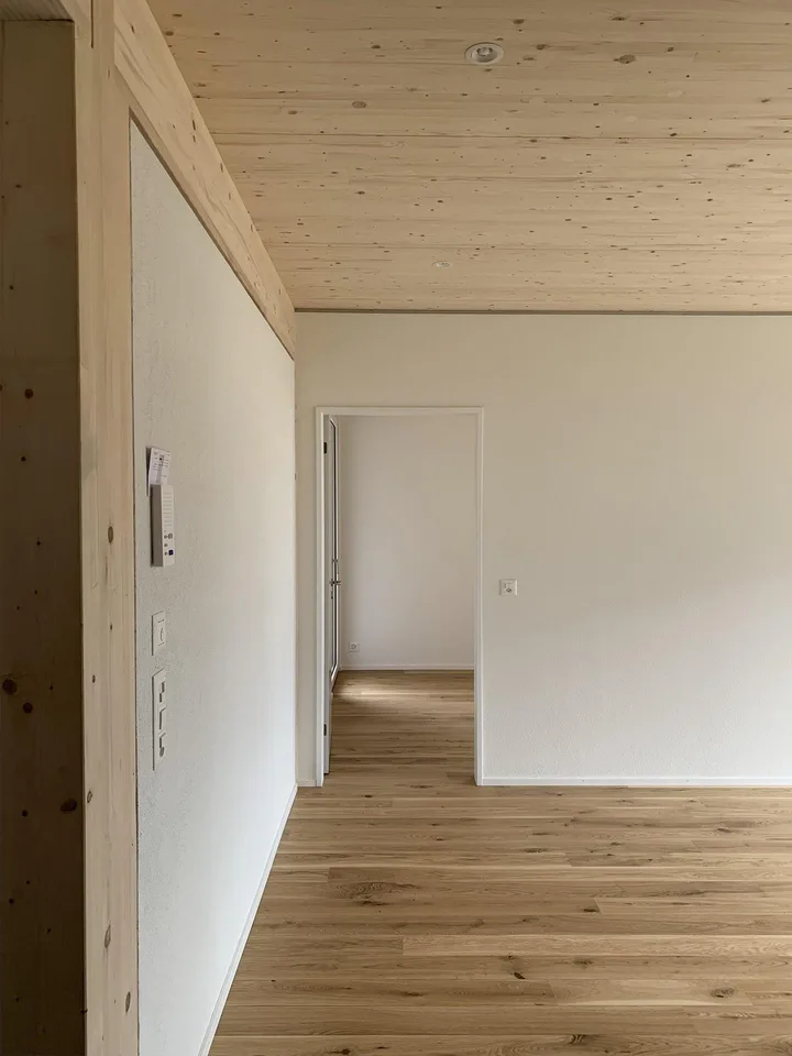 Helle 4.5-Zimmerwohnung an zentraler Lage wenige Schritte zum Bahnhof – Foto 8 von 27
