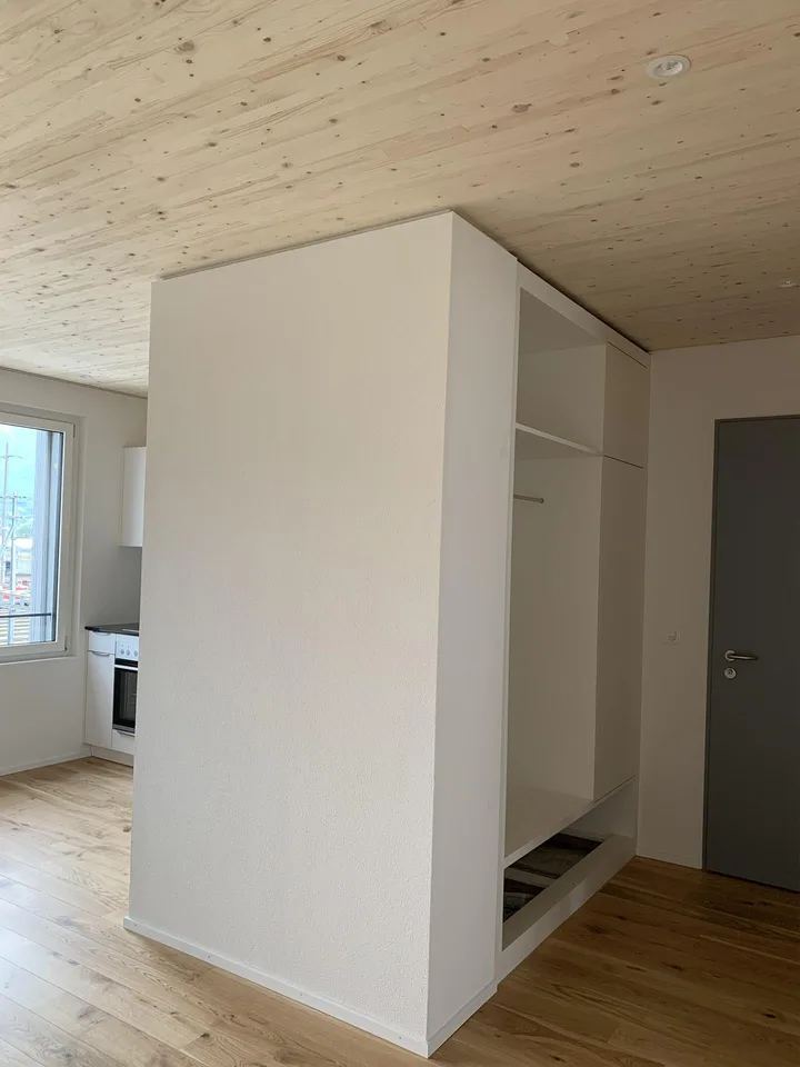 Helle 4.5-Zimmerwohnung an zentraler Lage wenige Schritte zum Bahnhof – Foto 5 von 27