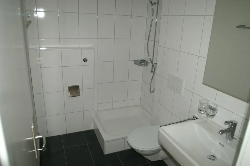 2.5 ZWG mit herrlicher Aussicht – Foto 3 von 13