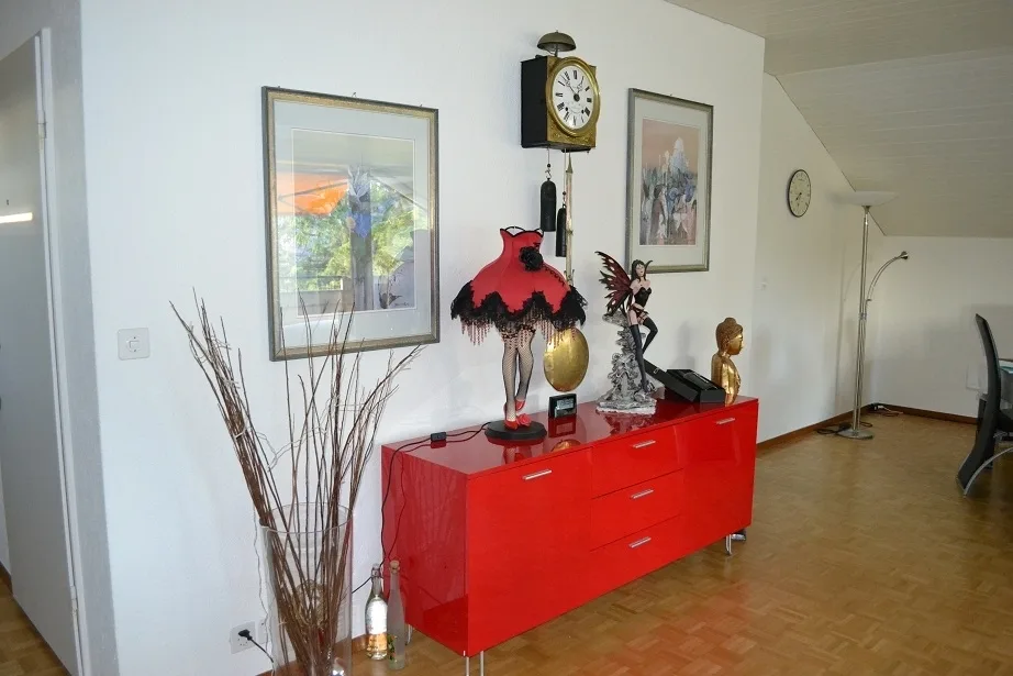 3.5 Zimmer Dachwohnung in gepflegtem MFH – photo 4 sur 13