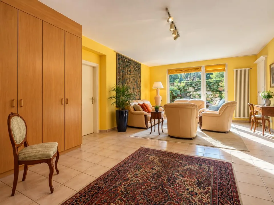 Bellissima casa unifamiliare a due passi dal lago – Foto 3 von 7