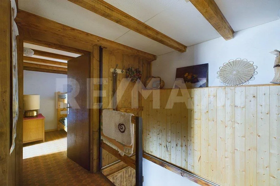 Caloroso e accogliente rustico di montagna con vista sul Lago Maggiore – foto 9 di 13