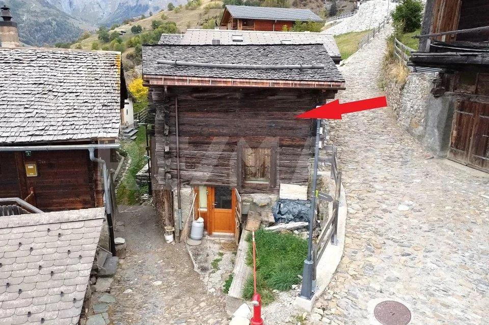Grange traditionnelle à Albinen – Projet de conversion approuvé avec option de résidence secondaire – photo 3 sur 9