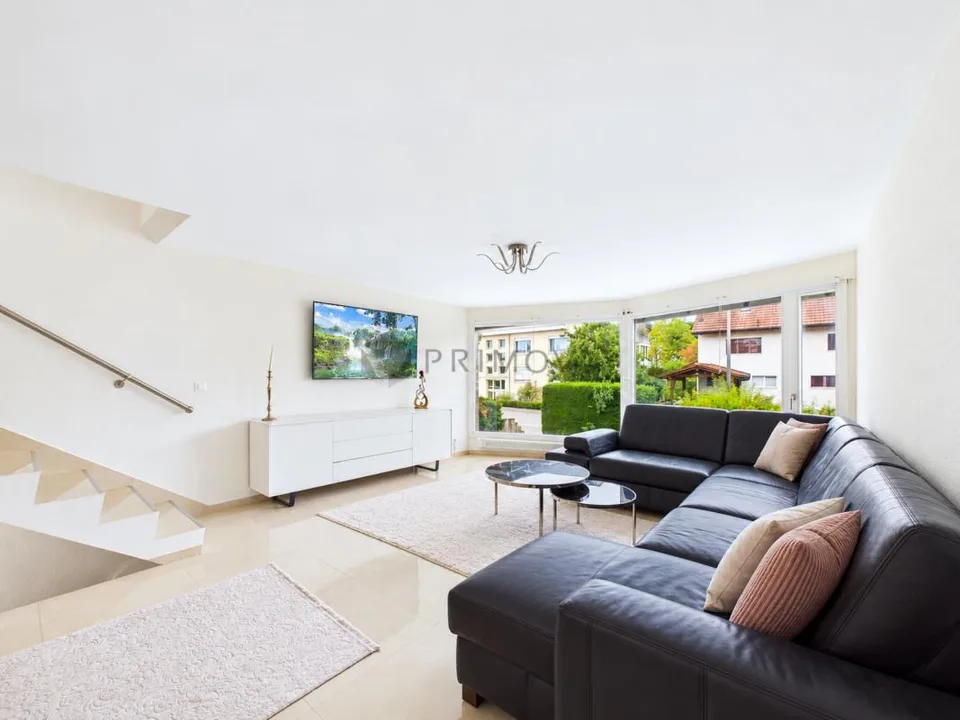 Frisch renoviertes Reiheneinfamilienhaus mit viel Liebe zum Detail – Foto 3 von 12