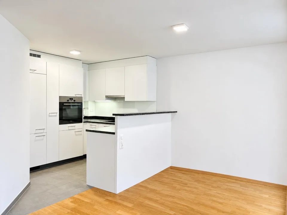 Moderne 3.5-Z'Wohnung mit Loggia – Foto 4 von 9
