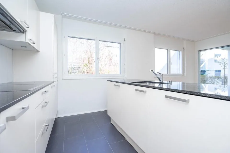 Grosszügige 3.5 Zimmerwohnung – Foto 5 von 10