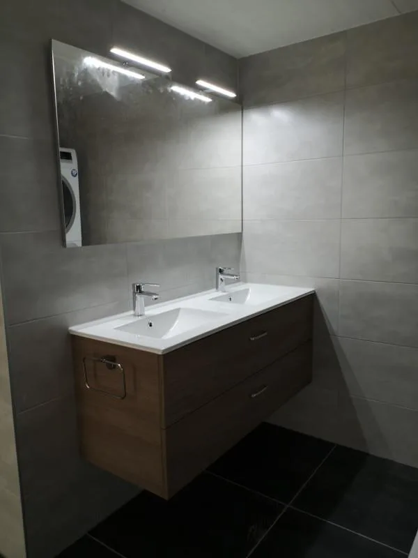 Magnifique duplex de standing avec vue imprenable sur le lac de Morat – Foto 8 von 13