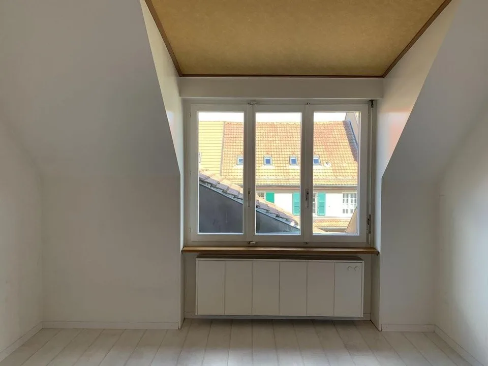 Zentral und lebendig: 2-Zimmer-Wohnung im Breitenrainquartier – Foto 8 von 10
