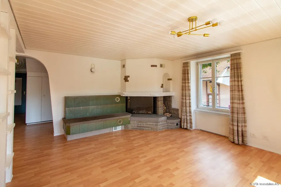 Einfamilienhaus mit zwei Wohnungen, Scheune und vielseitigen Nutzungsm – Foto 6 von 23