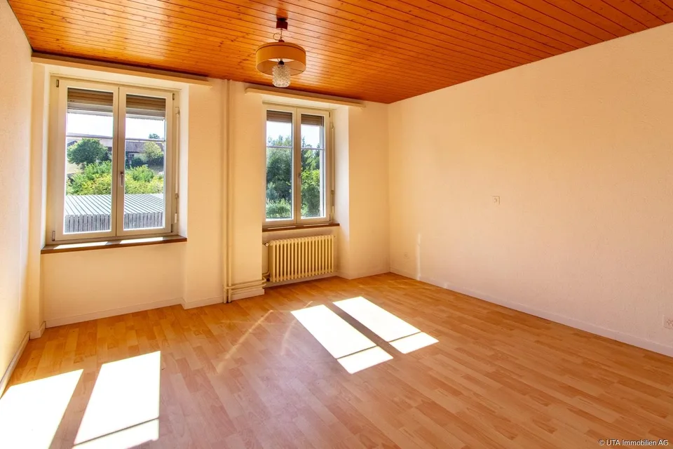 Einfamilienhaus mit zwei Wohnungen, Scheune und vielseitigen Nutzungsm – Foto 17 von 23