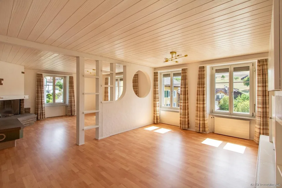 Einfamilienhaus mit zwei Wohnungen, Scheune und vielseitigen Nutzungsm – Foto 5 von 23