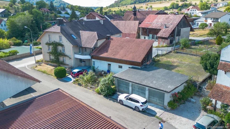 Einfamilienhaus mit zwei Wohnungen, Scheune und vielseitigen Nutzungsm – Foto 22 von 23