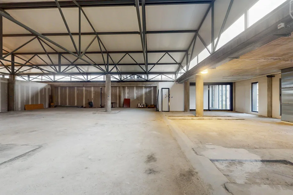 Ampio Open Space in zona strategica – foto 5 di 7