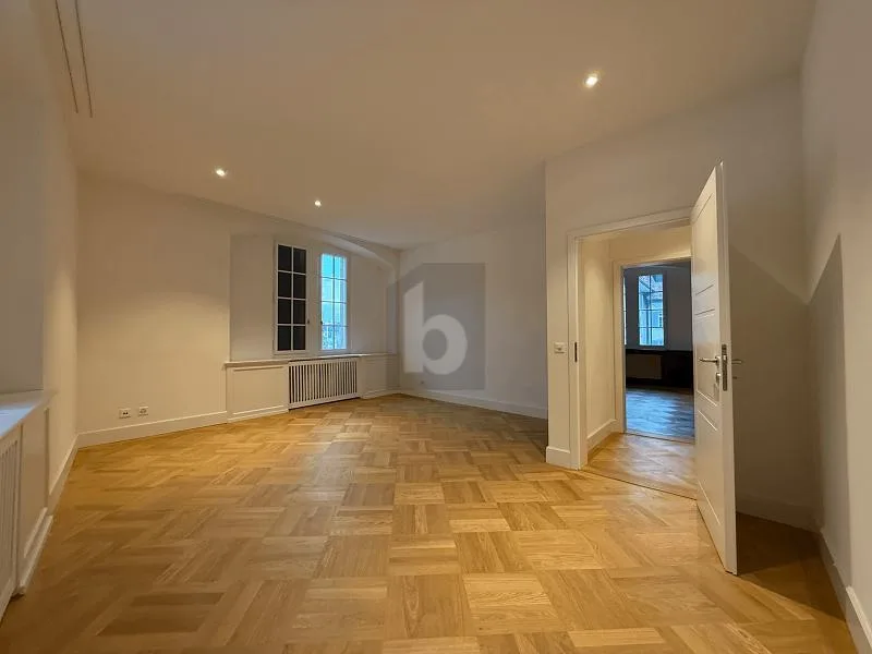 ALTSTADTCHARME TRIFFT MODERNEN WOHNKOMFORT – Foto 3 von 6