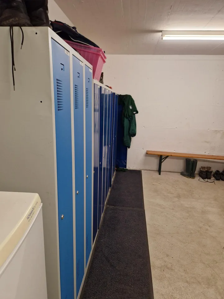Befahrbare Gewerbefläche im EG mit Büro in Dübendorf – photo 6 sur 11