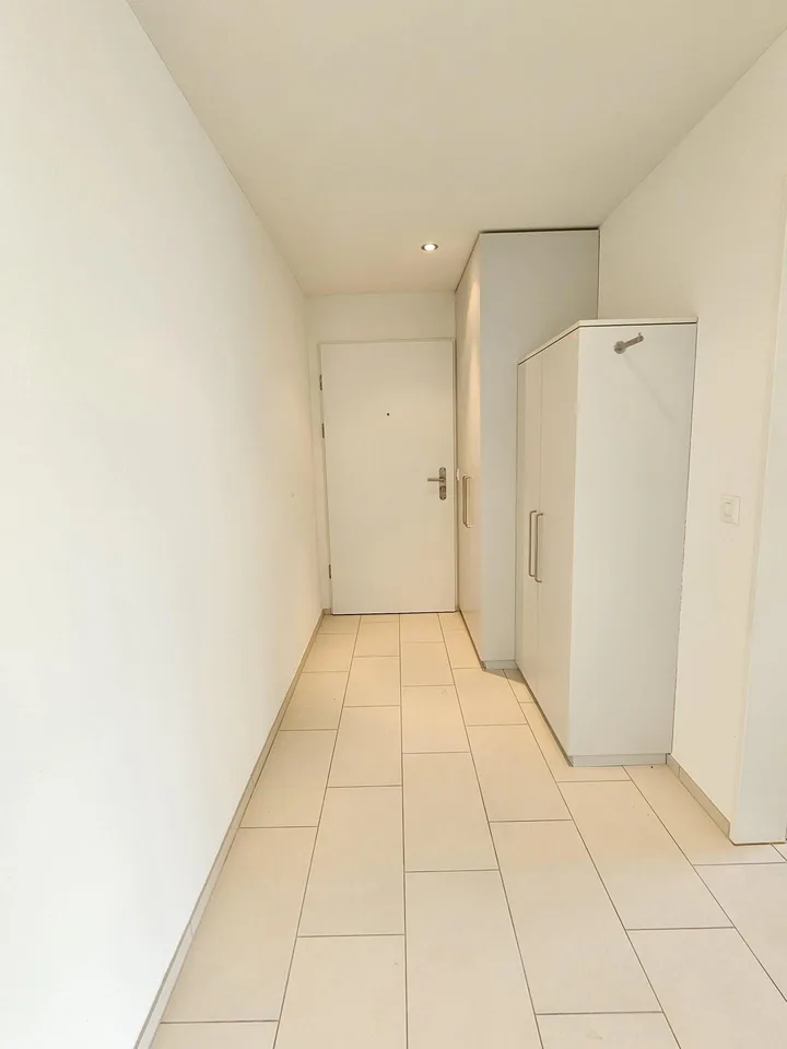 Helle und moderne 4½-Zimmer-Wohnung an zentraler Lage – foto 8 di 17