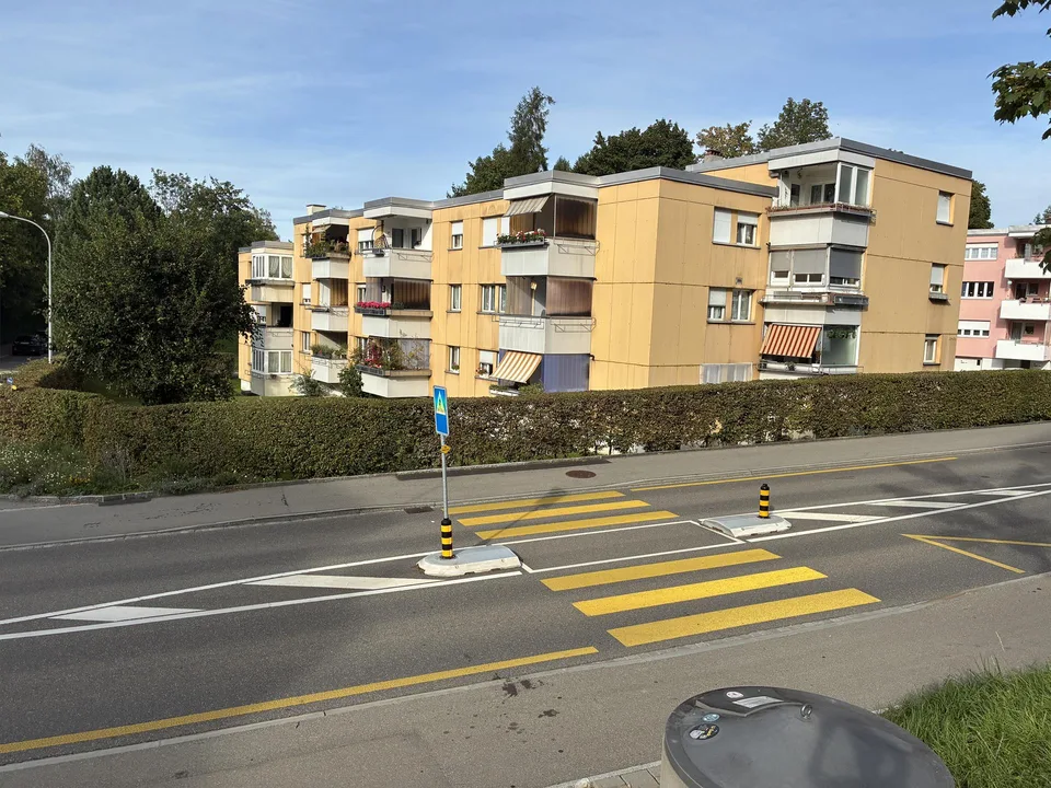 Günstige 4.5 Zimmer-Wohnung – foto 2 di 2