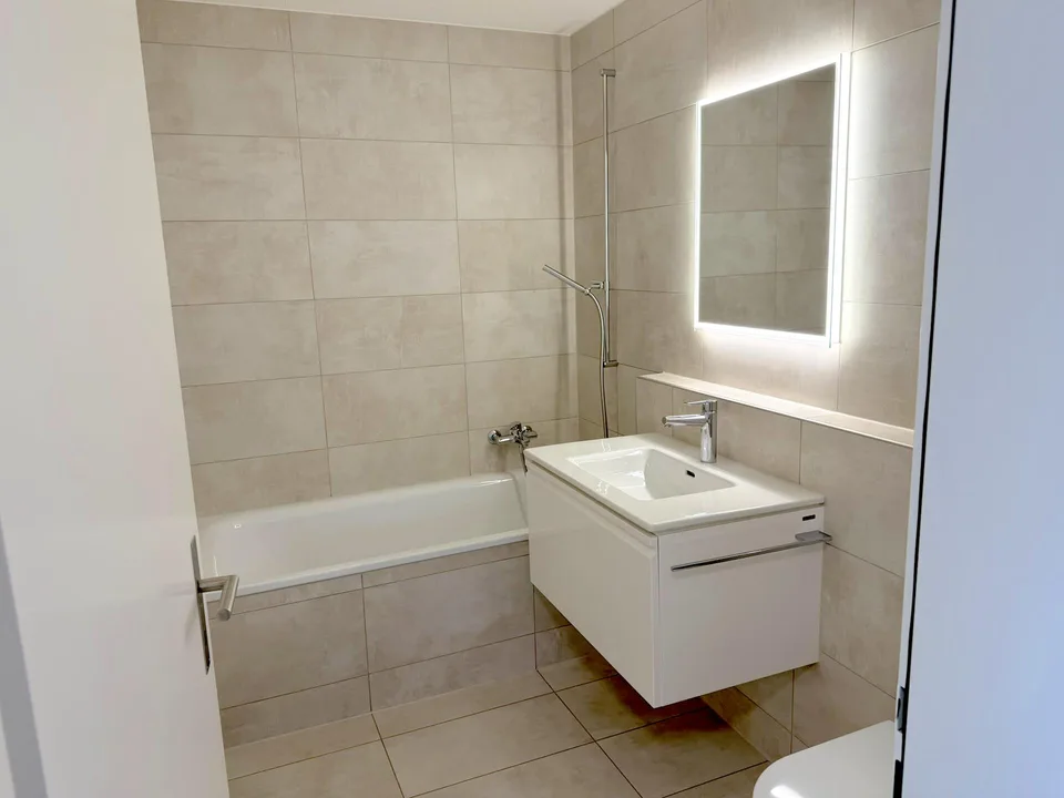 Wohnung mit Ausblick ( Renoviert ) – photo 9 of 10