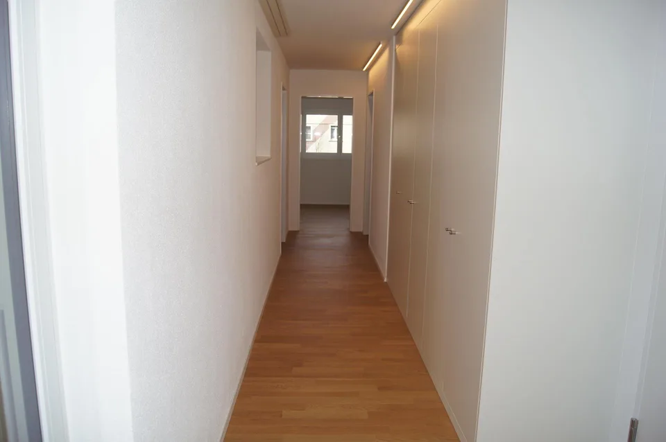 Grosse 3.5 Zimmer Wohnung 97m² - Im Zentrum und nahe Bahnhof – photo 7 sur 11