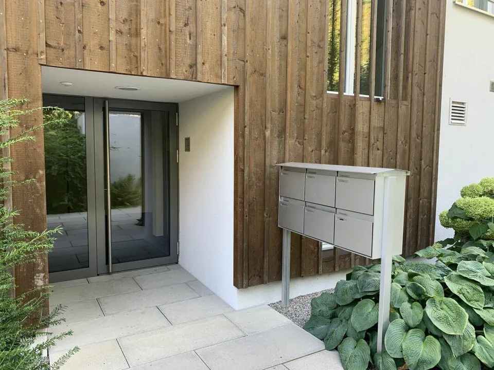 Dachwohnung am Südhang mit Weitblick – Foto 3 von 14