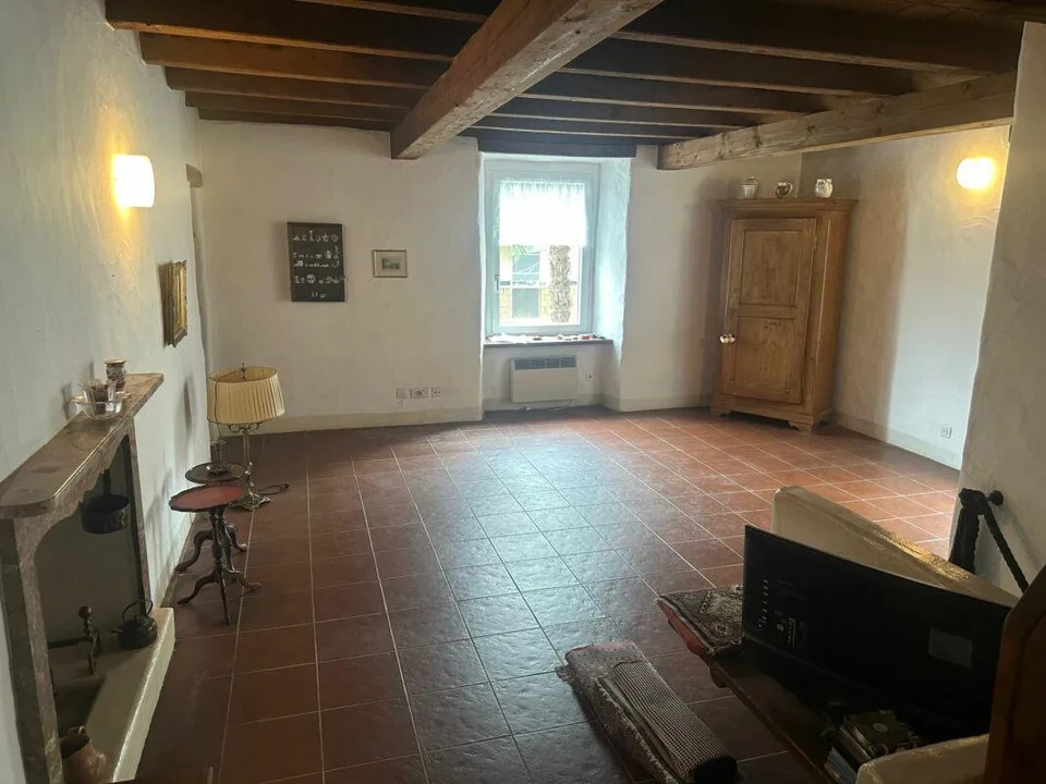 Splendido rustico antico con piscina condominiale – foto 9 di 17