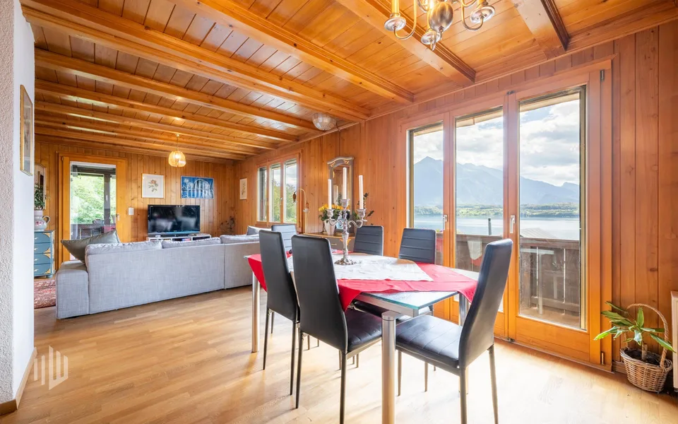 ImmoWyss - Chalet mit Einliegerwohnung an aussichtsreicher Lage – Foto 3 von 13