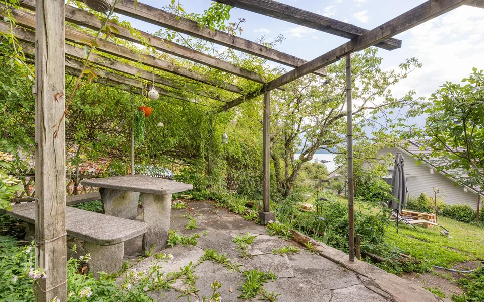 ImmoWyss - Chalet mit Einliegerwohnung an aussichtsreicher Lage – Foto 11 von 13