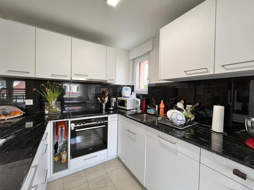 gepflegte 4.5 Zimmer Wohnung an zentraler Lage – Foto 6 von 20
