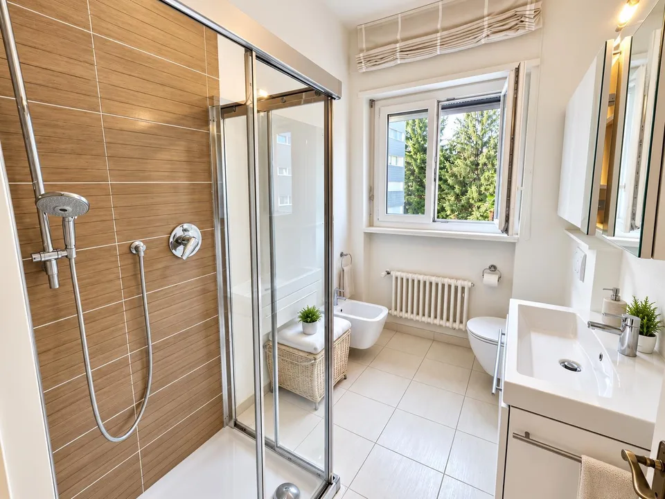 LUGANO CENTRO | 4.5 LOCALI + DUE APPARTAMENTI A REDDITO - – photo 7 sur 28