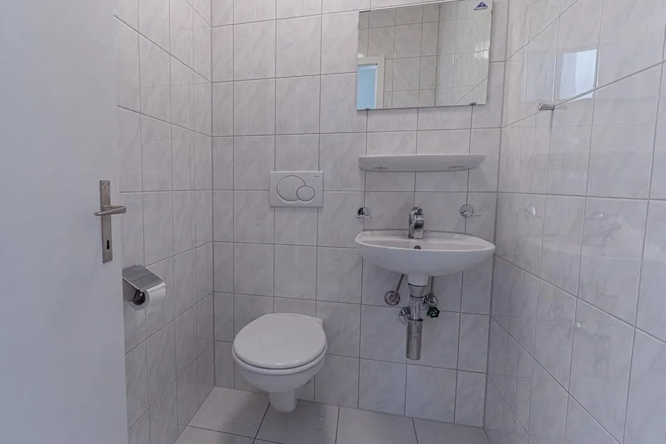 Renovierte 4-Zimmerwohnung zu vermieten – Foto 5 von 12