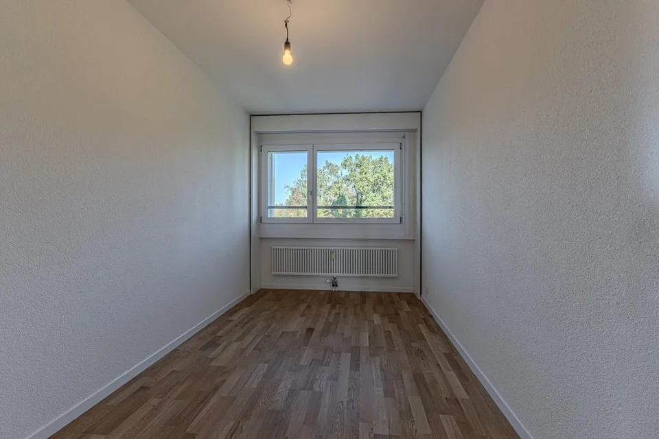 Renovierte 4-Zimmerwohnung zu vermieten – Foto 10 von 12