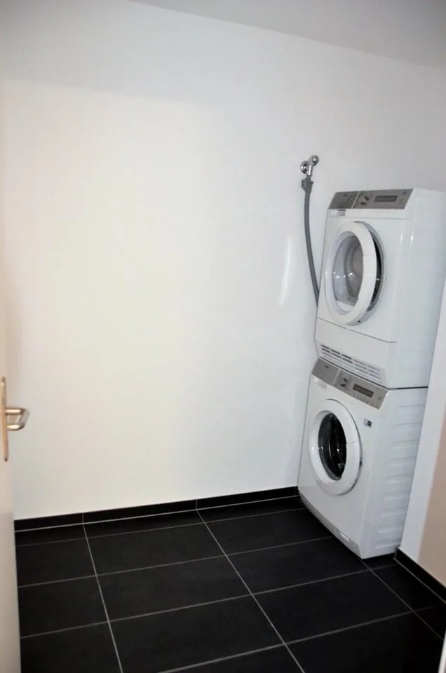Moderne & helle Wohnung im Stämpfliareal – Foto 6 von 6