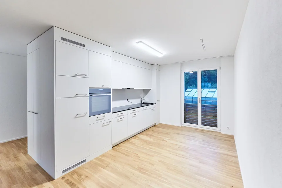 Charmante 2.5-Zimmerwohnung im Erdgeschoss in Uster – Foto 3 von 6