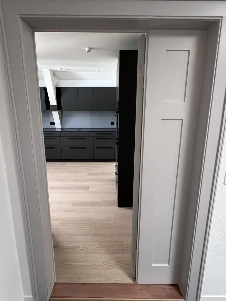 6-Zimmer Dachwohnung – Foto 2 von 15