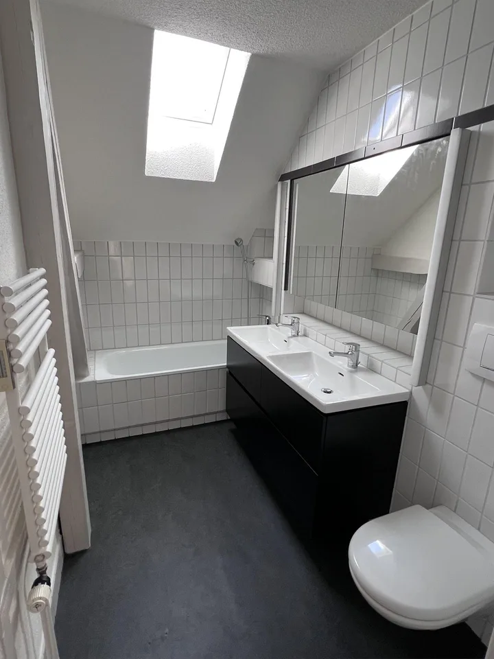 6-Zimmer Dachwohnung – Foto 6 von 15