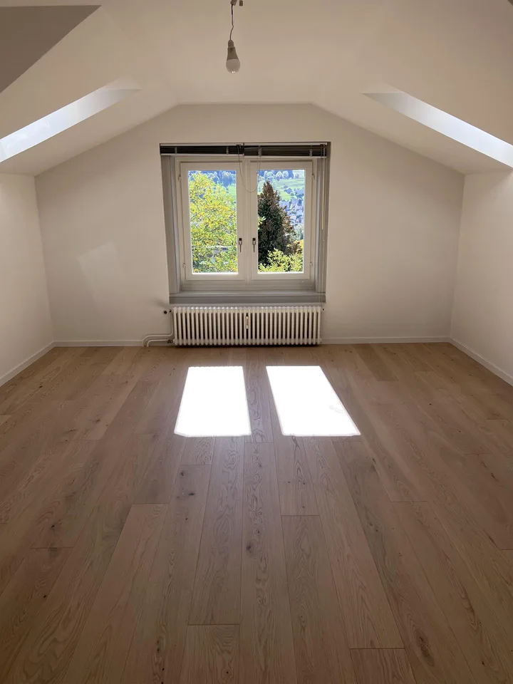 6-Zimmer Dachwohnung – Foto 8 von 15